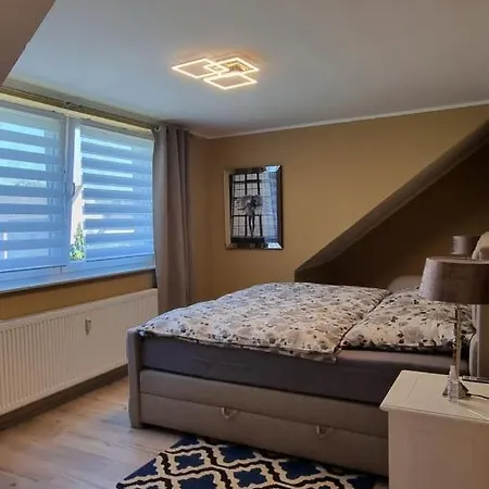 Lovely 2-bedroom Unit In Duesseldorf Tastefully Furnished Apartment
