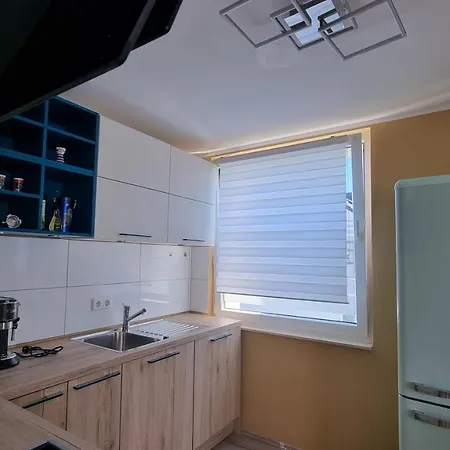 Apartment Lovely 2-bedroom Unit In Duesseldorf Tastefully Furnished