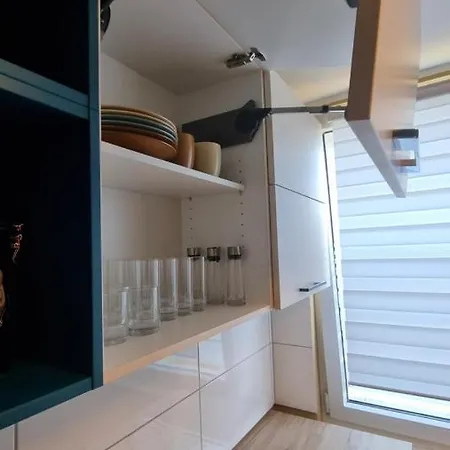 Apartment Lovely 2-bedroom Unit In Duesseldorf Tastefully Furnished *