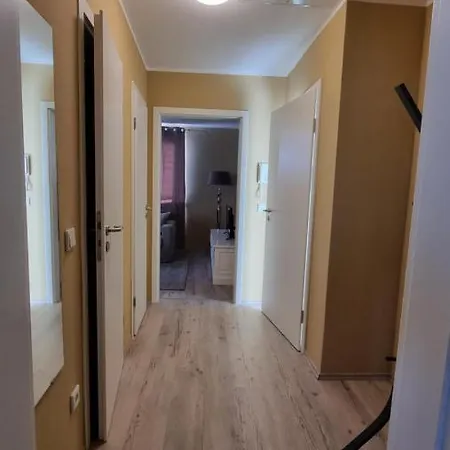 Apartment Lovely 2-bedroom Unit In Duesseldorf Tastefully Furnished